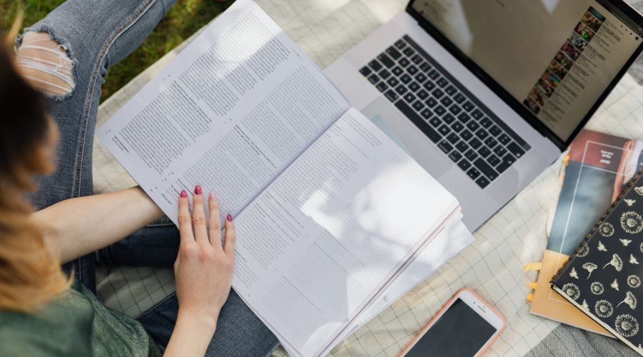 The Hidden Benefits of Nursing Assignment Help You Didn’t Know